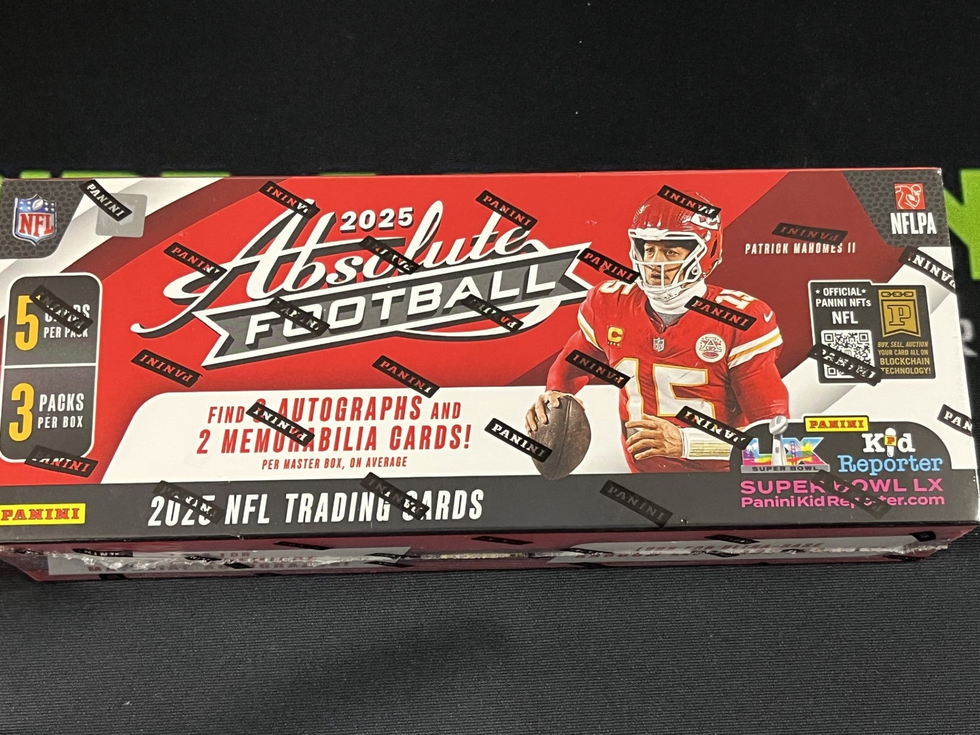 2025 Panini Absolute Football Hobby Box