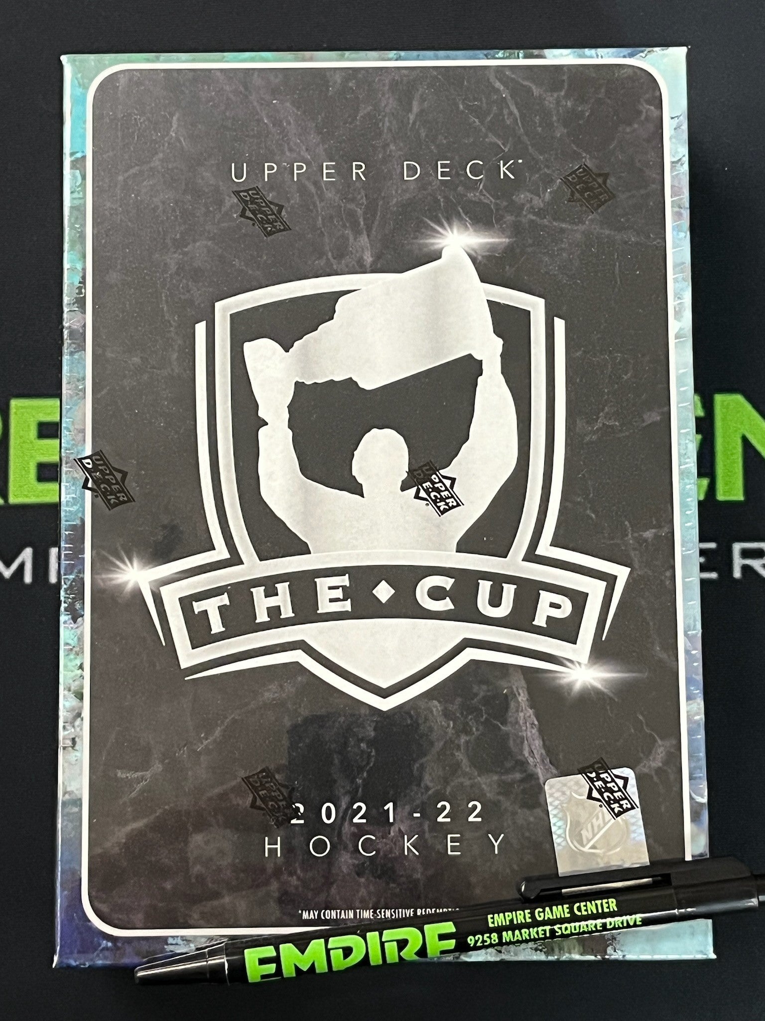 2021-22 Upper Deck The Cup Hockey Hobby Box